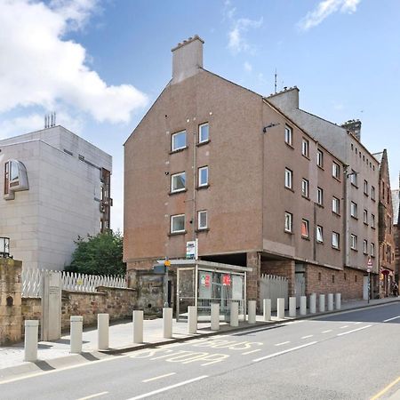 Joivy Contemporary Royal Mile Apartment With Balcony Эдинбург Экстерьер фото