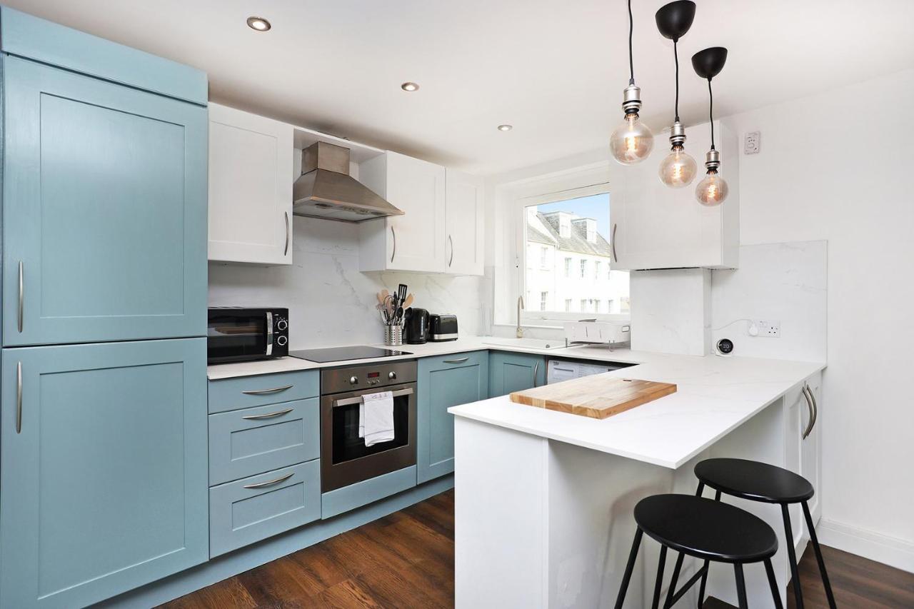 Joivy Contemporary Royal Mile Apartment With Balcony Эдинбург Экстерьер фото