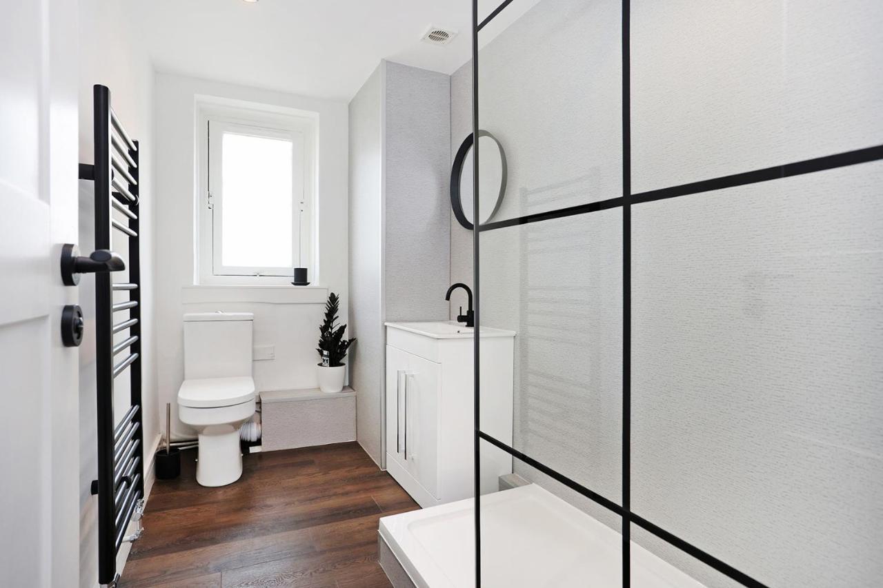 Joivy Contemporary Royal Mile Apartment With Balcony Эдинбург Экстерьер фото