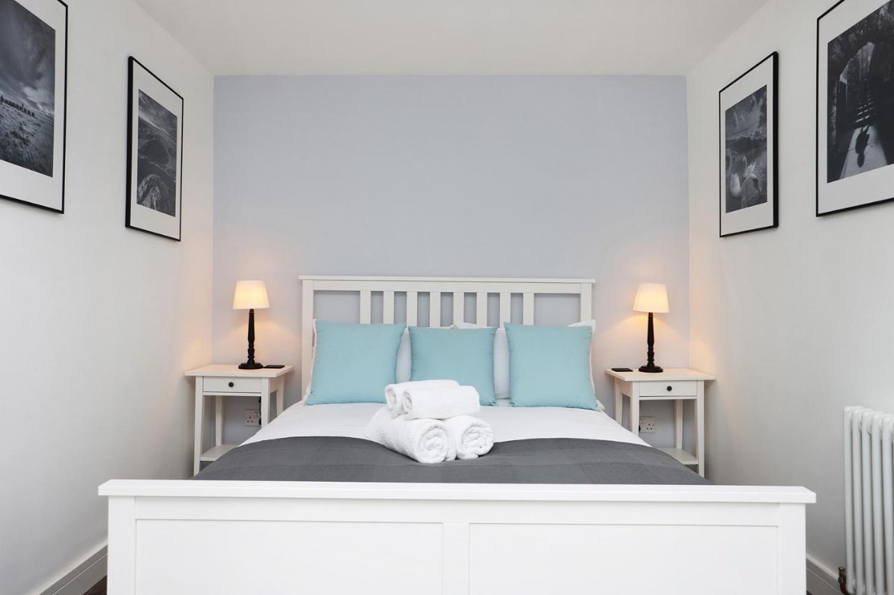 Joivy Contemporary Royal Mile Apartment With Balcony Эдинбург Экстерьер фото